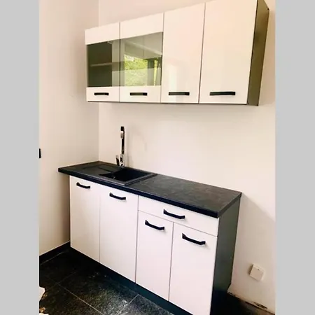 Wunderschoene Terrassenwohnung Mit Blick Ins Gruene! Apartment Meerbusch