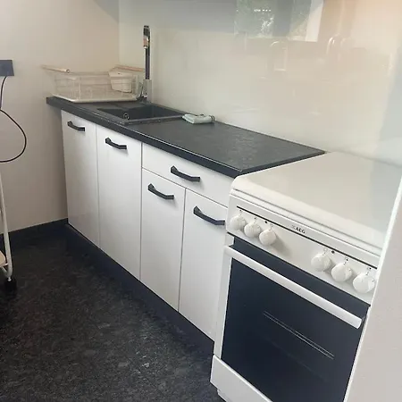 아파트 Wunderschoene Terrassenwohnung Mit Blick Ins Gruene! *