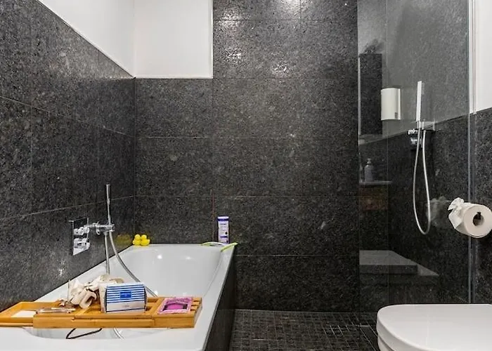 דירה Wunderschoene Terrassenwohnung Mit Blick Ins Gruene!